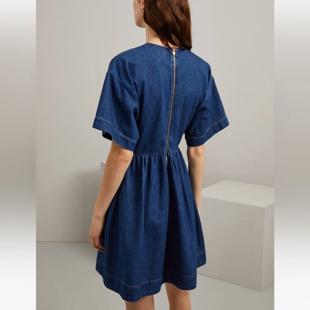 SOLD! Sportmax Max Mara Label-cut Denim Slim Fit Short Dress Size: US4 Spring - Picture 4 of 15